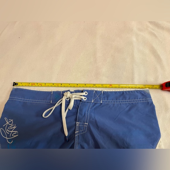 Roxy Quicksilver swim shorts, blue & white - Picture 4 of 4